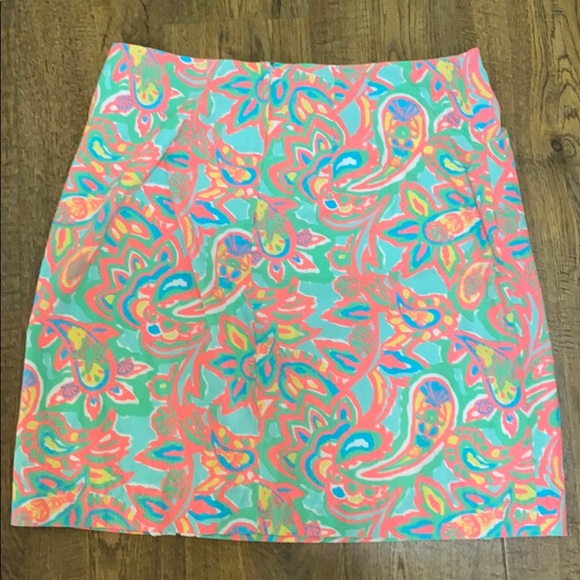 Lilly Pulitzer skirt - Picture 2 of 4